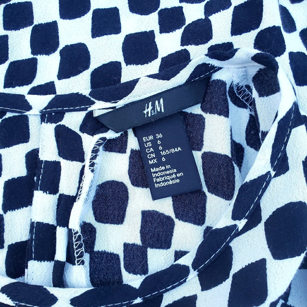 H&M blouse - Picture 3 of 4